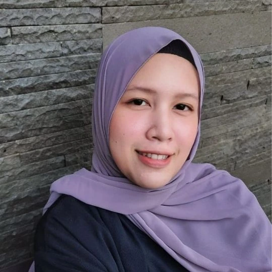 Tutor Cettta Japanese Santi Mufti
