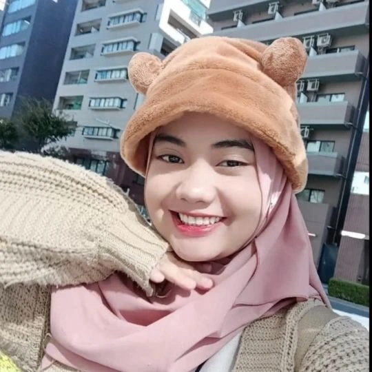Tutor Cettta Japanese Serly Dwi Pangastuti