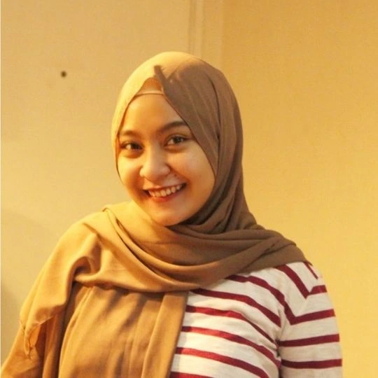 Tutor Cettta Japanese Tutik Handayani